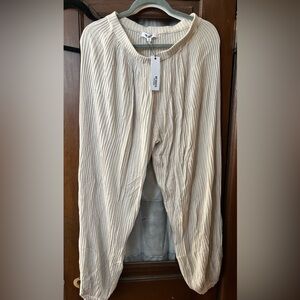 BB Dakota soft beige ribbed jogger size M